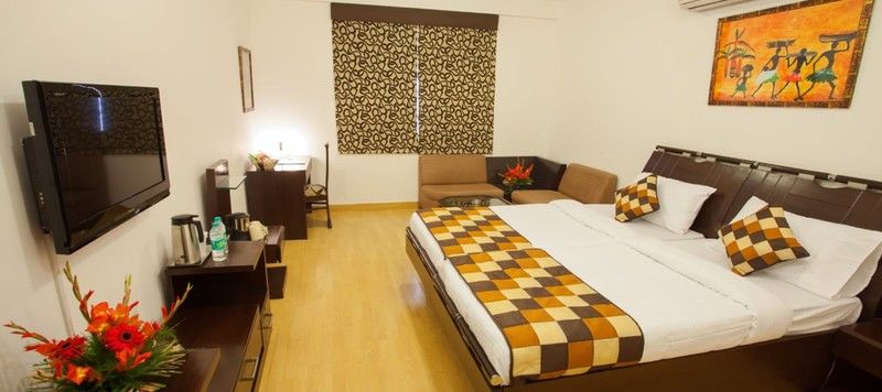 גורגאון Oyo Townhouse 823 Green Leaf מראה חיצוני תמונה
